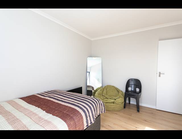 2 BEDROOM APARTMENT FOR SALE IN TABLE VIEW